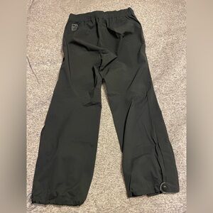 Women’s REI waterproof pants size Medium